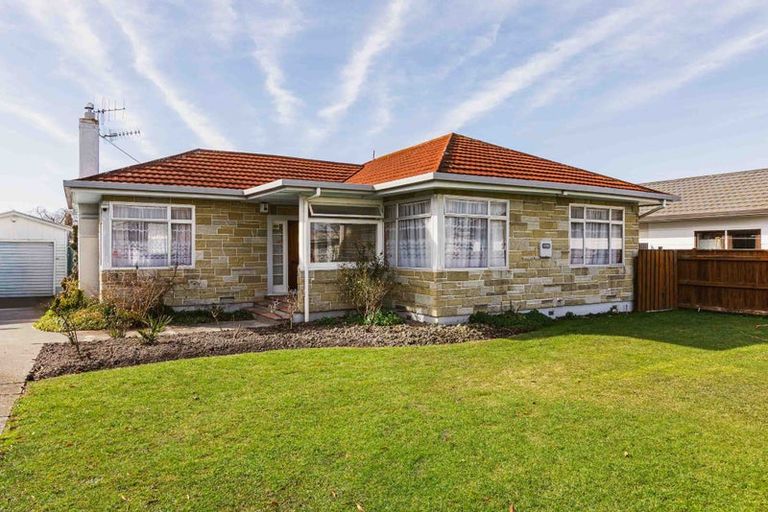 Photo of property in 812 Lyell Street, Akina, Hastings, 4122