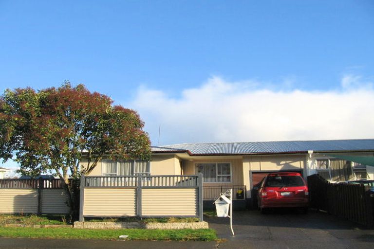 Photo of property in 8 Cartier Crescent, Flaxmere, Hastings, 4120