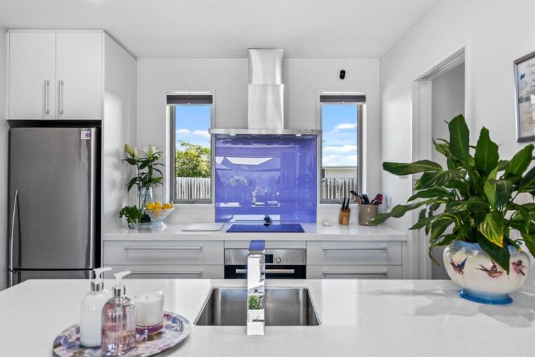 Photo of property in 11 William Hyde Place, Darfield, 7510