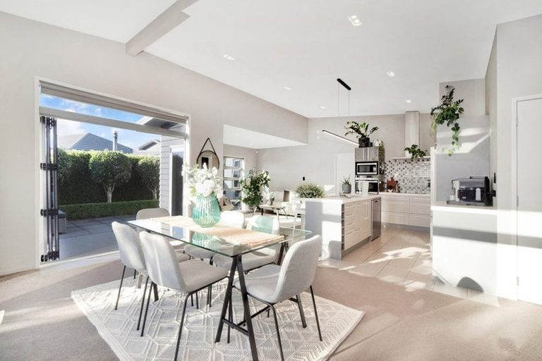 Photo of property in 132 Rowesdale Drive, Ohauiti, Tauranga, 3112