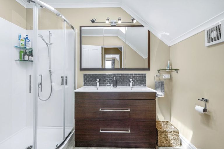 Photo of property in 23 Aloma Way, Glenview, Hamilton, 3206