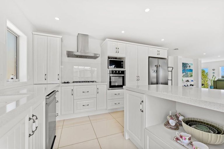 Photo of property in 51 Voyager Drive, Gulf Harbour, Whangaparaoa, 0930