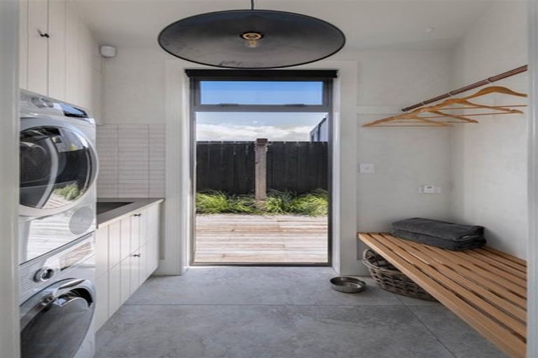 Photo of property in 10 Ida Way, Omaha, 0986