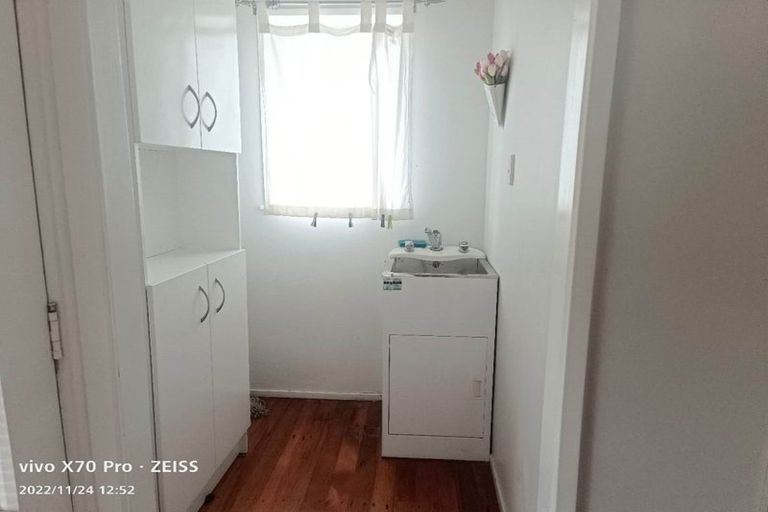 Photo of property in 108 Cascades Road, Pakuranga Heights, Auckland, 2010