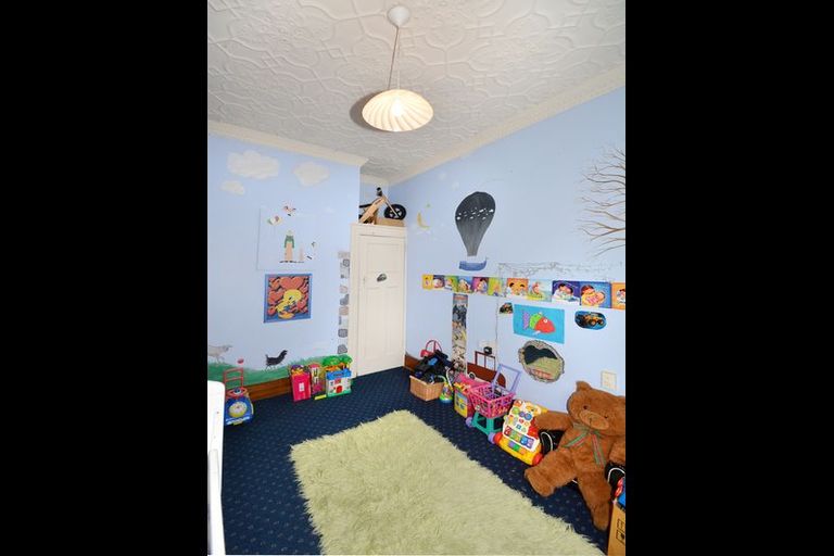 Photo of property in 11 Playfair Street, Caversham, Dunedin, 9012