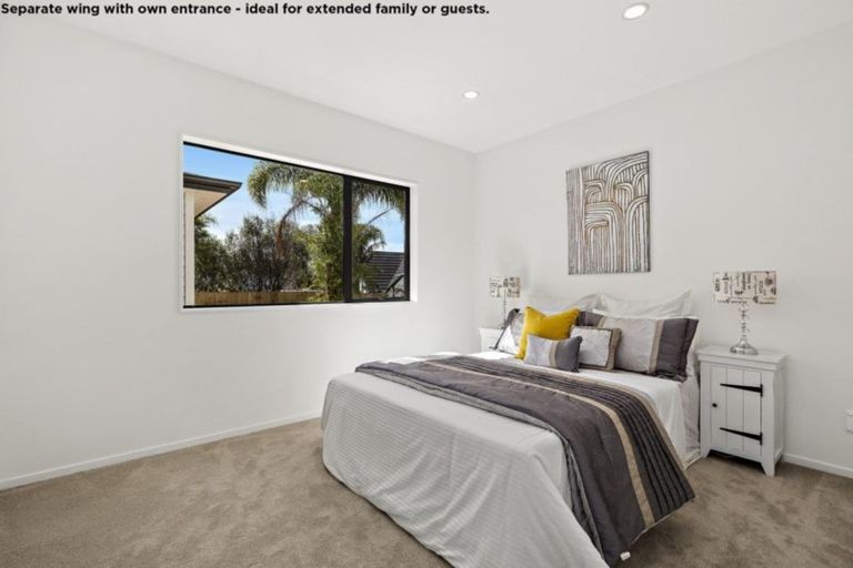 Photo of property in 46 Marina View Drive, West Harbour, Auckland, 0618