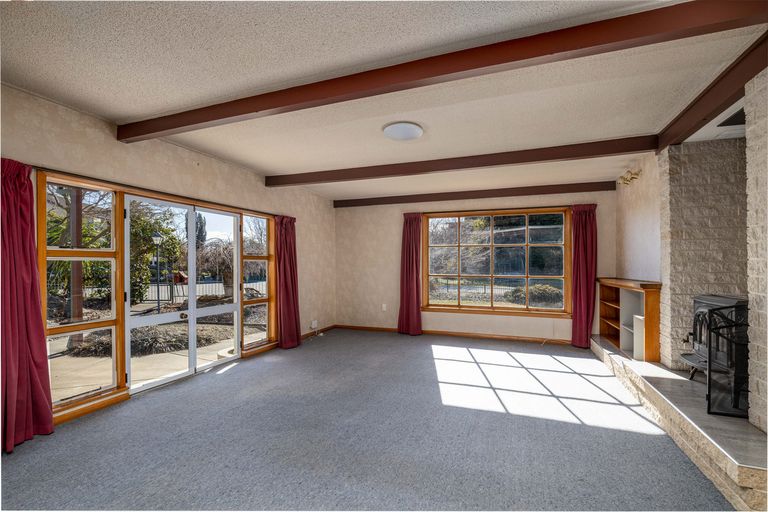 Photo of property in 6 Coulson Place, Alexandra, 9320