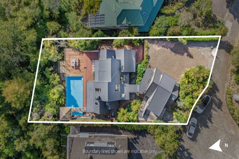 Photo of property in 94 Kowhai Road, Campbells Bay, Auckland, 0630