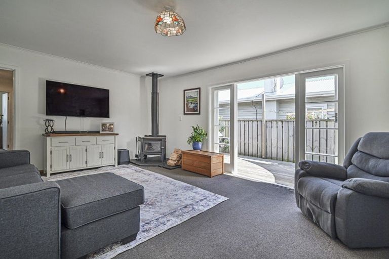 Photo of property in 209 Tudor Avenue, Mayfair, Hastings, 4122