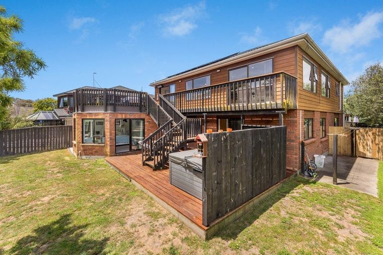 Photo of property in 24 Saint James Court, Paraparaumu, 5032