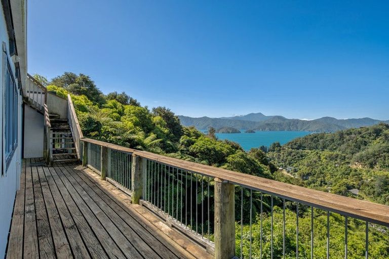 Photo of property in 9 Cooks Ridge, Waikawa, Picton, 7281