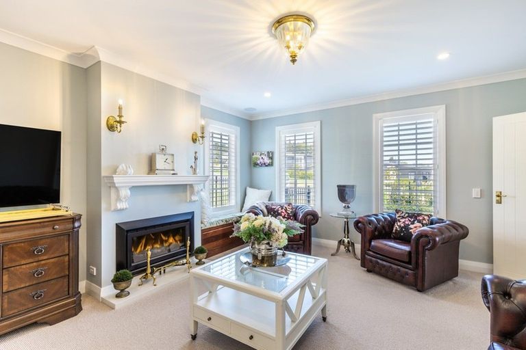 Photo of property in 35 Coprosma Crescent, Waipahihi, Taupo, 3330