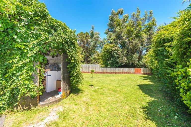 Photo of property in 10 Clapham Place, Whanganui East, Whanganui, 4500