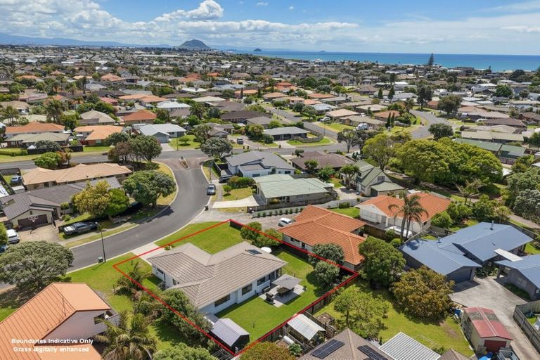 Photo of property in 11 Reef Avenue, Papamoa Beach, Papamoa, 3118