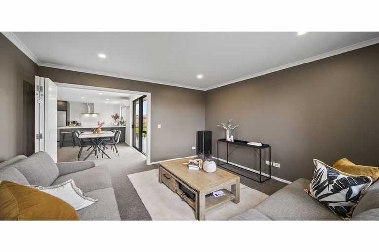 Photo of property in 42 Blue Jacket Drive, Halswell, Christchurch, 8025