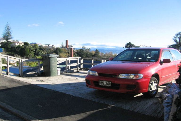 Photo of property in 5 Fitzroy Road, Bluff Hill, Napier, 4110