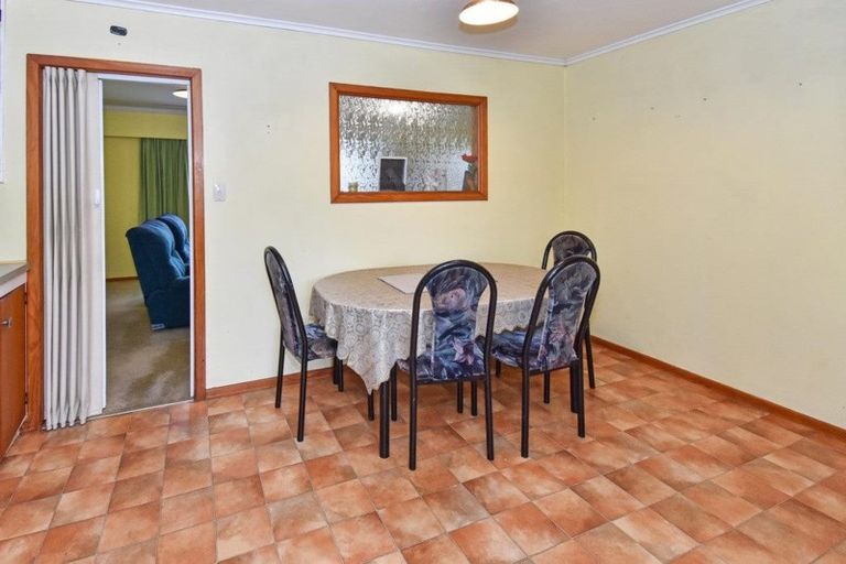 Photo of property in 2/6 Station Road, Papatoetoe, Auckland, 2025
