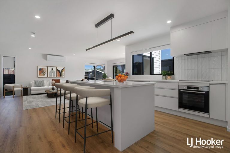 Photo of property in 1/40 Waiparaheka Drive, Wainui, 0932