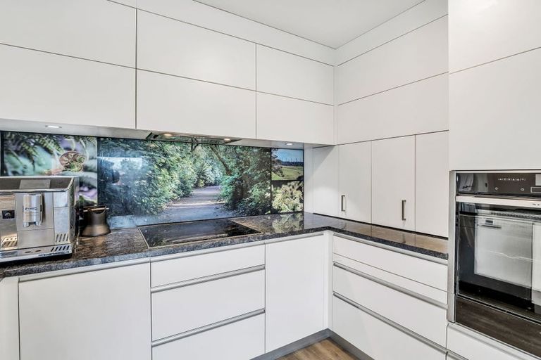 Photo of property in 3 Crabapple Close, Milson, Palmerston North, 4414