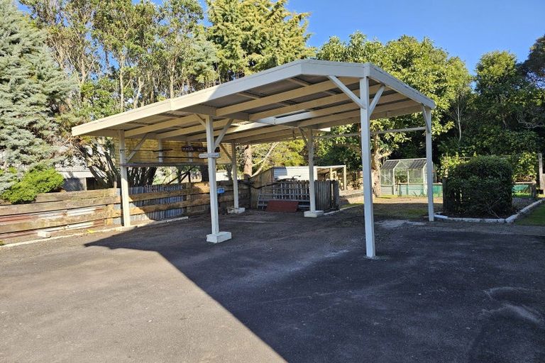 Photo of property in 10b Hickford Place, Okato, 4335