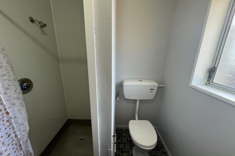 Photo of property in 3/206 Ruahine Street, Roslyn, Palmerston North, 4414