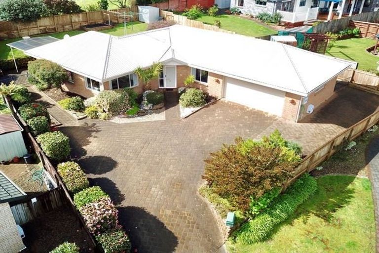 Photo of property in 21 Lochinver Drive, Nawton, Hamilton, 3200