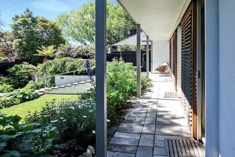 Photo of property in 1/38a Webb Street, St Albans, Christchurch, 8014