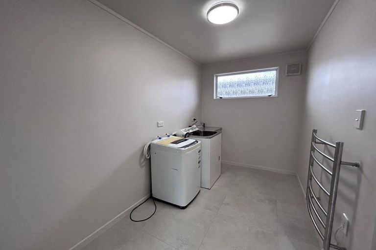 Photo of property in 10 Slako Crescent, Ruakaka, 0116