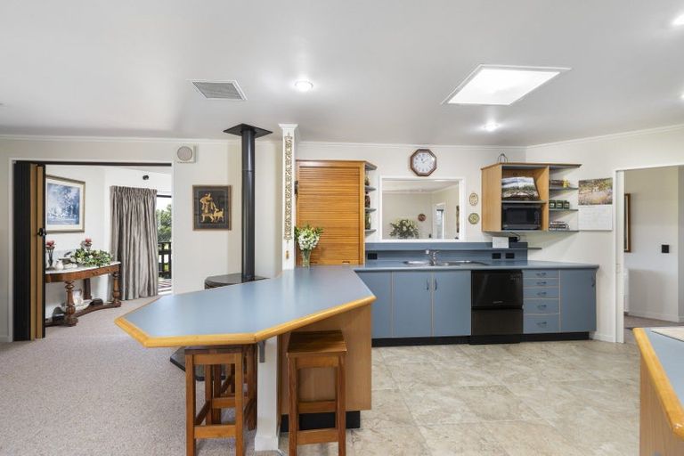 Photo of property in 24 Palm Parade, Riversdale Beach, Masterton, 5872