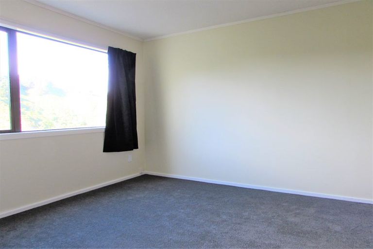 Photo of property in 12a Dominion Park Street, Johnsonville, Wellington, 6037