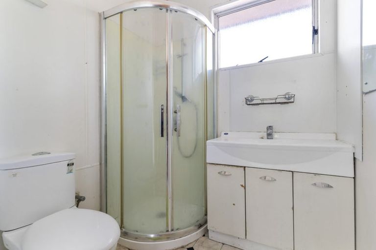 Photo of property in 106 Sycamore Drive, Sunnynook, Auckland, 0620