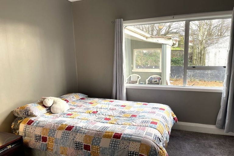 Photo of property in 1 Allan Street, Waiwera South, Clinton, 9584