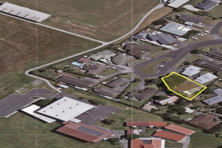 Photo of property in 16 Churchill Terrace, Waiuku, 2123