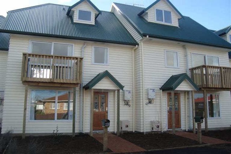 Photo of property in 1f Beaumont Street, Hamilton East, Hamilton, 3216