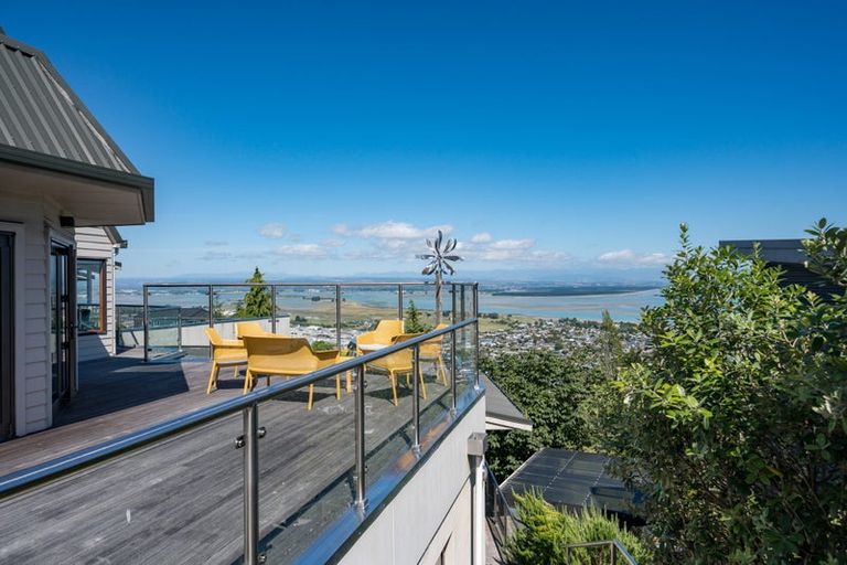 Photo of property in 320 Princes Drive, Britannia Heights, Nelson, 7010