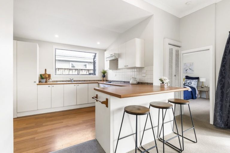 Photo of property in 15 Sillary Street, Hamilton East, Hamilton, 3216