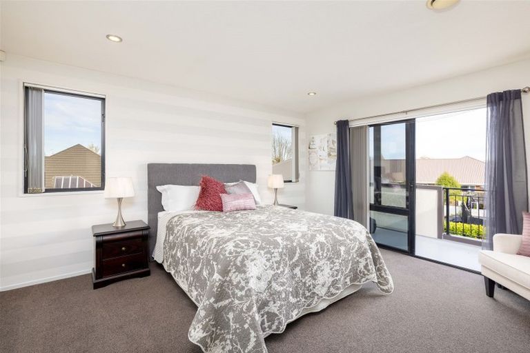 Photo of property in 15 Abingdon Court, Avonhead, Christchurch, 8042