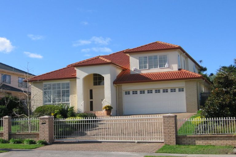 Photo of property in 22 Santa Ana Drive, Dannemora, Auckland, 2016