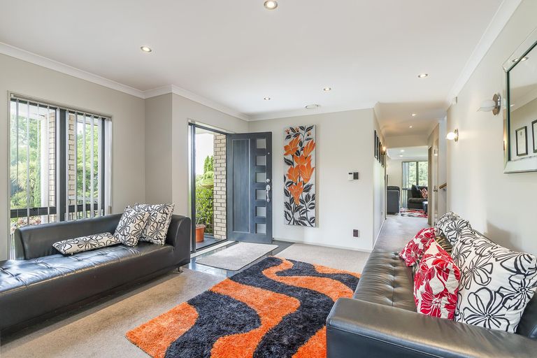 Photo of property in 25a Willerton Avenue, New Lynn, Auckland, 0600