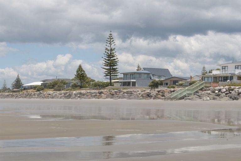 Photo of property in 73 Shaw Road, Waihi Beach, 3611