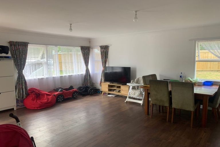 Photo of property in 122 Moore Street, Hillcrest, Auckland, 0627