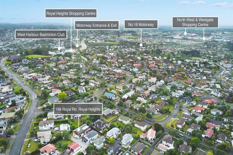 Photo of property in 198 Royal Road, Massey, Auckland, 0614