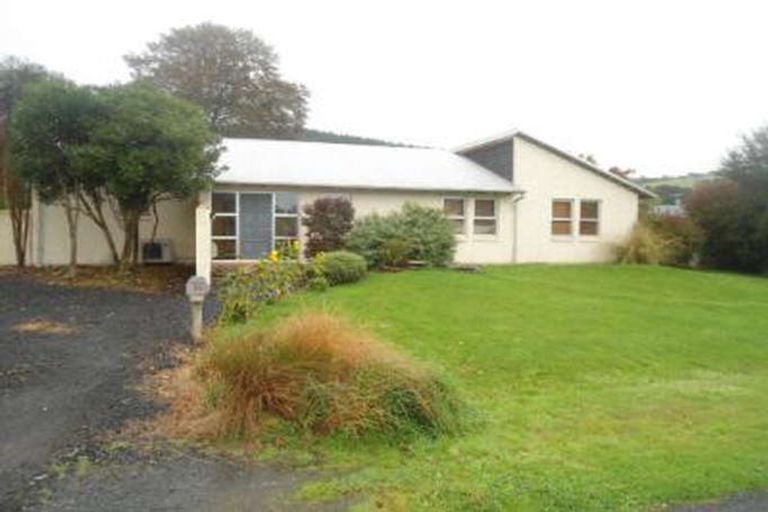 Photo of property in 48 Holyhead Street, Outram, 9019