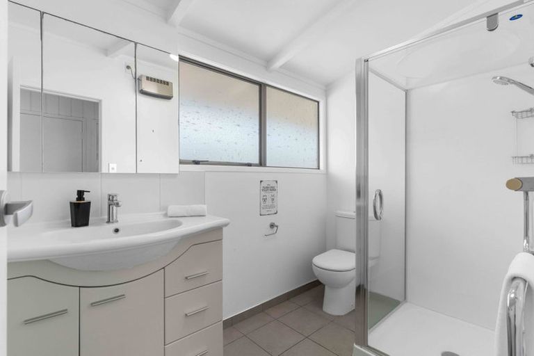 Photo of property in 690 Pukehina Parade, Pukehina, Te Puke, 3189