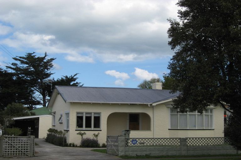 Photo of property in 41 Swiss Avenue, Gonville, Whanganui, 4501