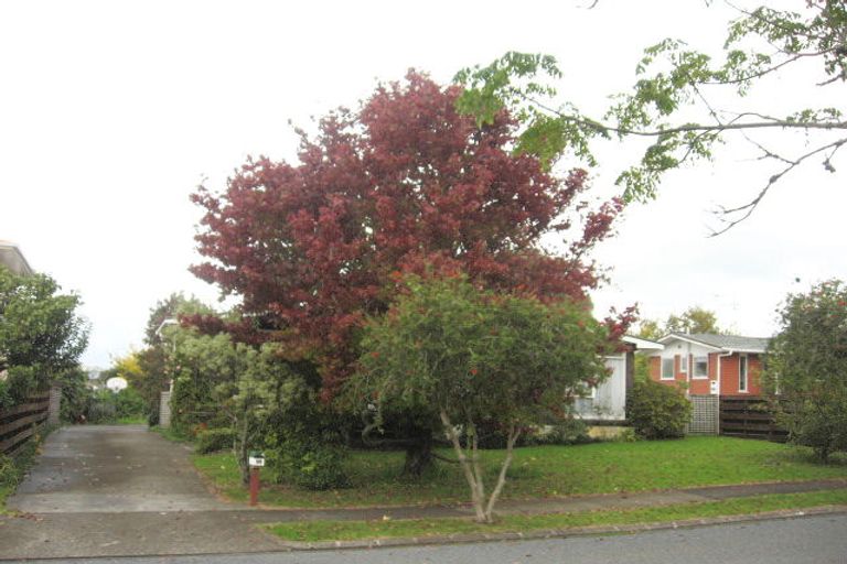 Photo of property in 10 Cheam Place, Pakuranga Heights, Auckland, 2010