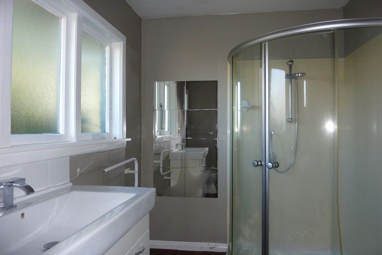 Photo of property in 10 Kendal Avenue, Burnside, Christchurch, 8053