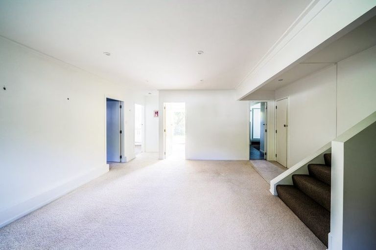 Photo of property in 31 Warwick Street, Wilton, Wellington, 6012