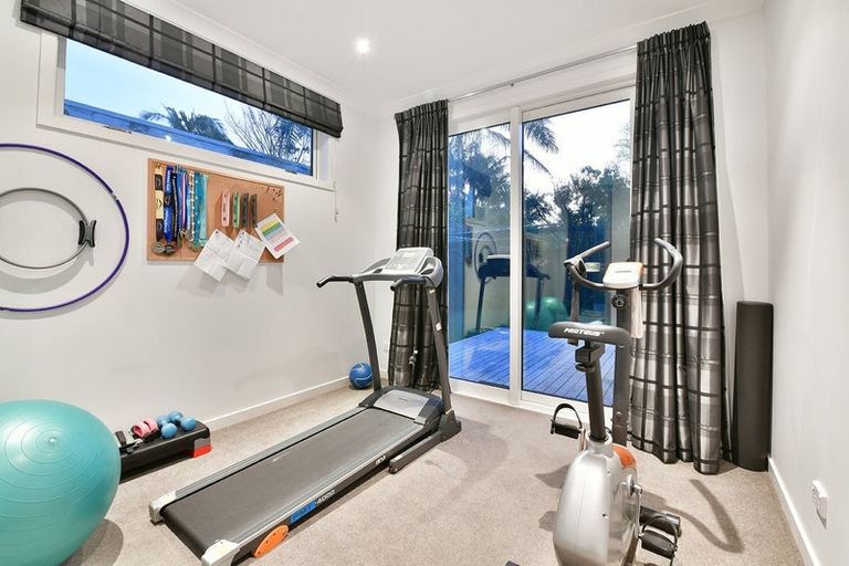 Photo of property in 76a Ladies Mile, Manly, Whangaparaoa, 0930