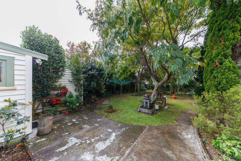 Photo of property in 85 Victoria Avenue, Palmerston North, 4410